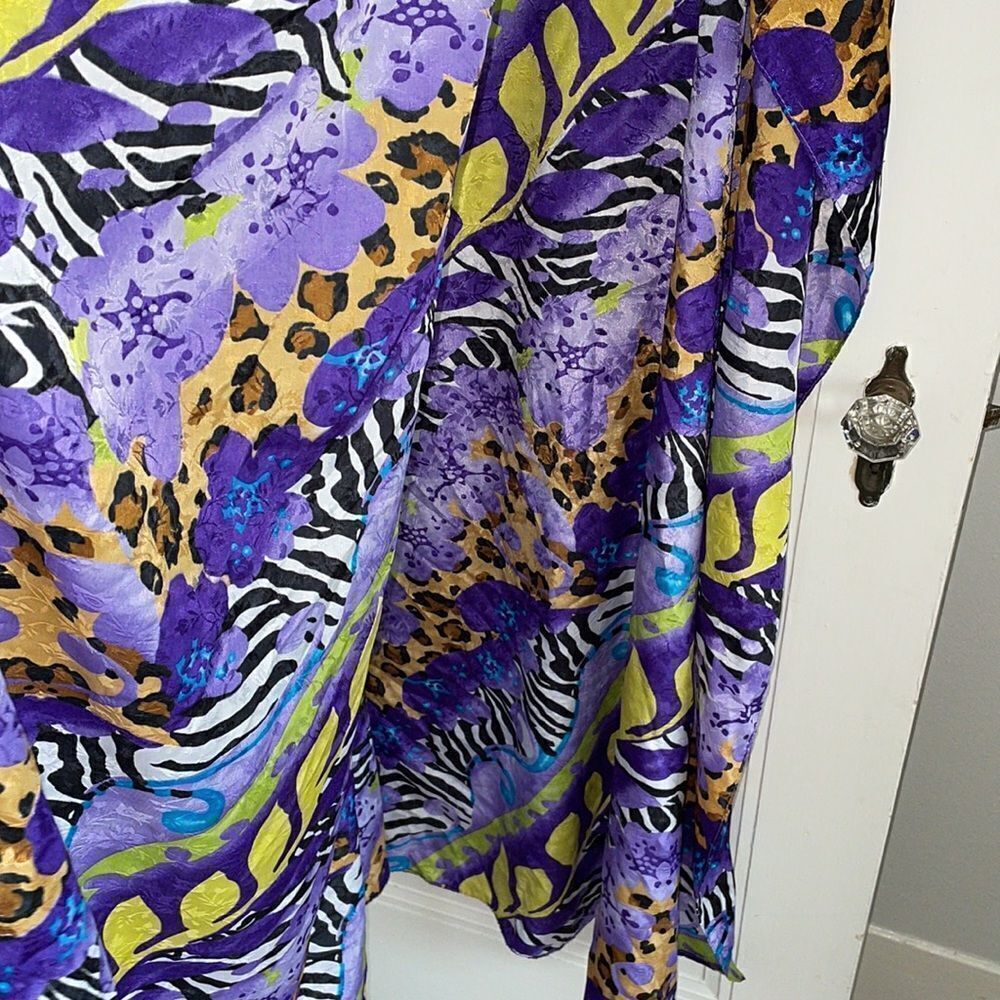 Bellamayo Multi Pattern & Multi Patterned Polyest… - image 3